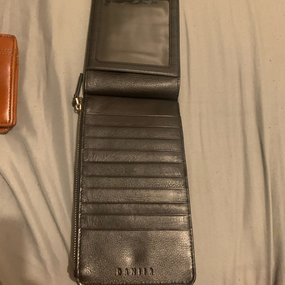 Danier Wallet Bundle - Picture 7 of 11